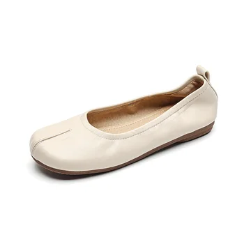 Весенняя женская кожаная обувь 2023 года, женские повседневные туфли на плоской подошве в корейском стиле, белые туфли Mary Jane для работы и прогулок, большие размеры