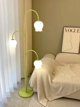 Торшер с французской лилией в кремовом стиле, современные минималистичные креативные светильники для атмосферы углового дивана в гостиной